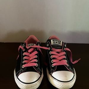 Converse tennis shoes size, kids 4.5